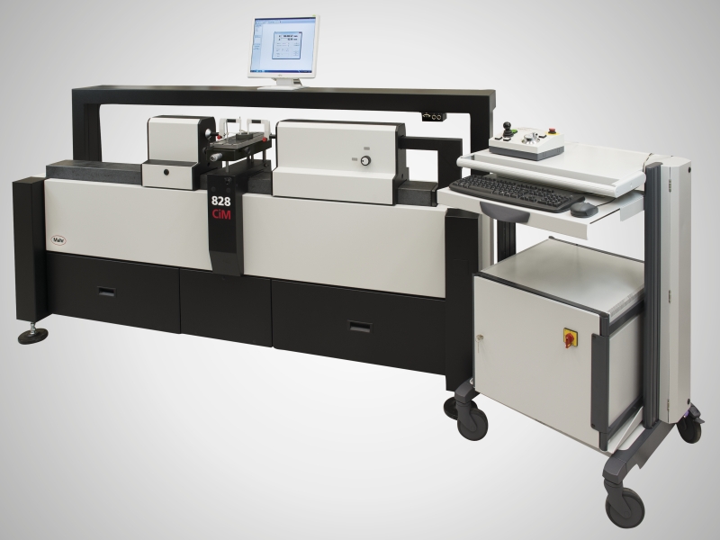 超高精度測長機Precimar 828 CiM 1000